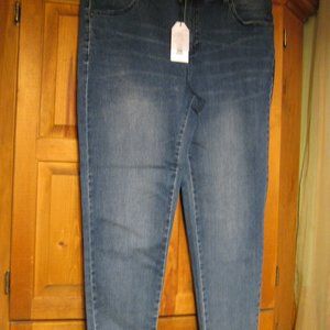 Universal Standard Style USPA0302 Seine Mid Rise Skinny Jeans 27" NWT Women 18